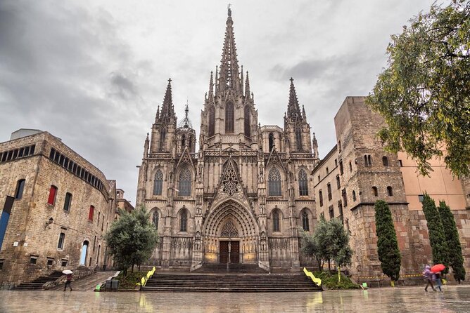 Photoshoot tour in Barcelona Secret Corners - Key things to know before you go