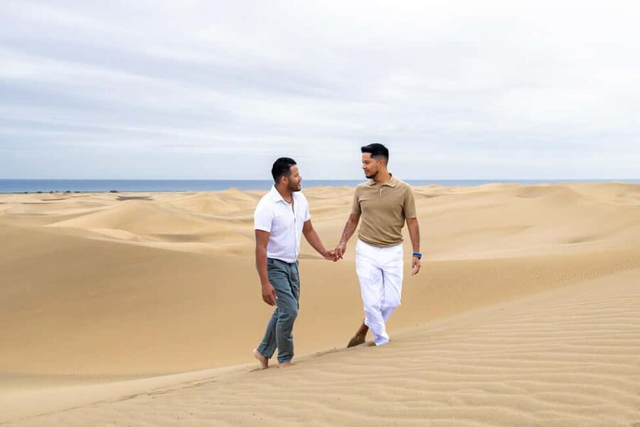 Photoshoot with Professional Photographer in Maspalomas - Picking Your Location: Beach, Dunes, Town, or Mountains