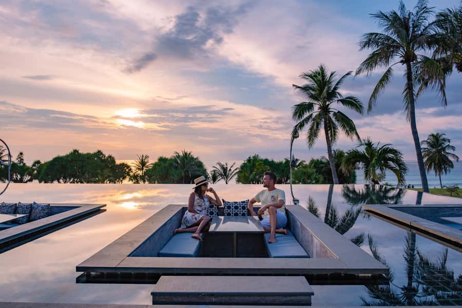 Phuket: Hire a professional photographer at your own resort - Language Support: Thai and English on the Shoot
