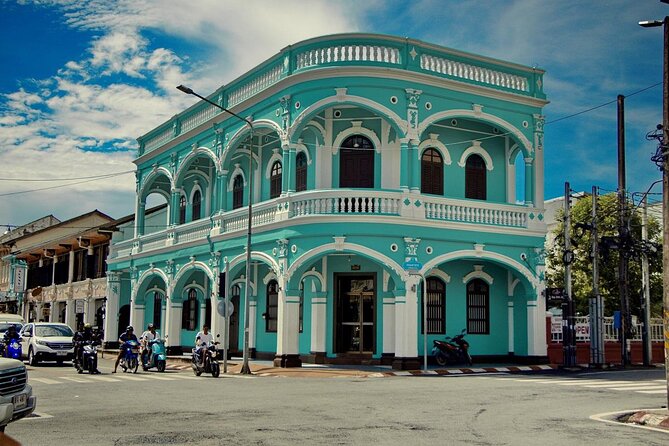 Phuket Old Town street photoshoot - Key takeaways before you book