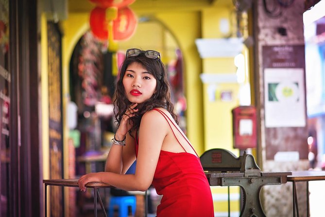 Phuket Old Town street photoshoot - Who this Phuket Old Town shoot fits best