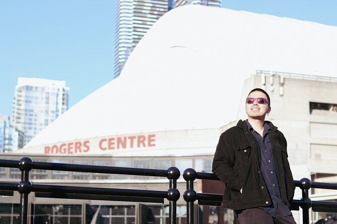 Portraits and Toronto - A photoshoot experience - CN Tower stop: dramatic verticals, instant Toronto identity