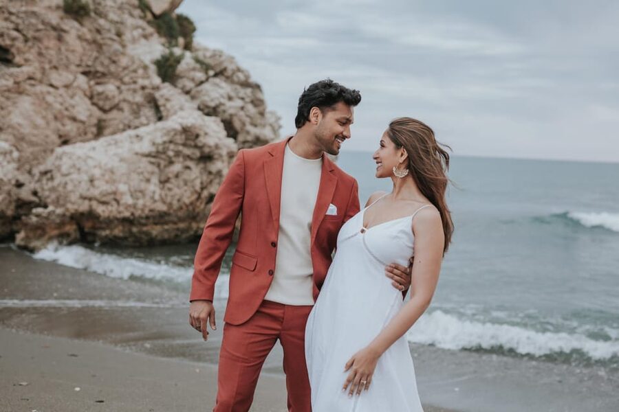 Portraits in Marbella: Private Vacation Photographer Tour - Your private photographer: candid direction without the cringe