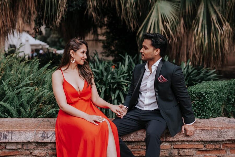 Portraits in Marbella: Private Vacation Photographer Tour - Old Town Marbella: classic streets with portrait-friendly angles