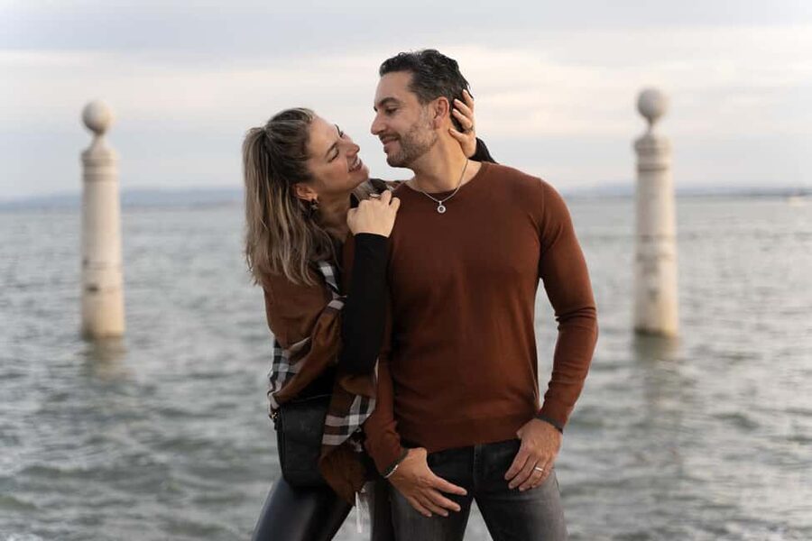 Praça do Comércio: Professional Photoshoot with a Local - How the photo session stays relaxed (and not awkward)