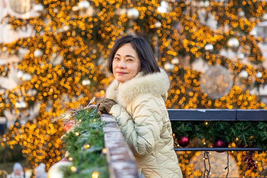 Prague: Christmas/Easter Markets Tour with Photoshoot - Czech holiday traditions you’ll understand while you wander