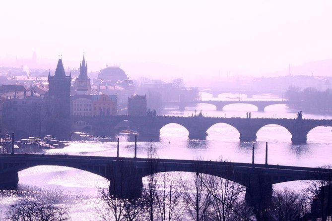Prague Private Photo Tour for Photography Enthusiasts - Key things that make this Prague photo tour work