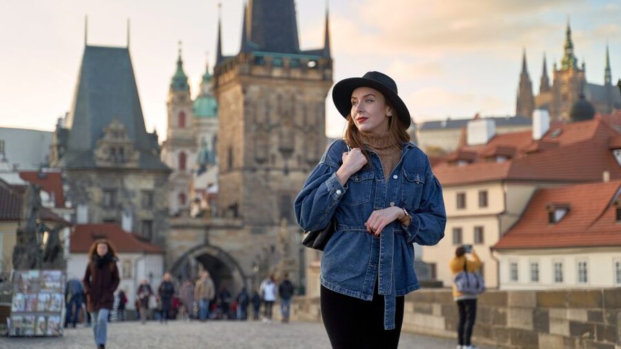 Prague: Professional Photoshoot at Charles Bridge - Getting Your Photos Back in Under 48 Hours