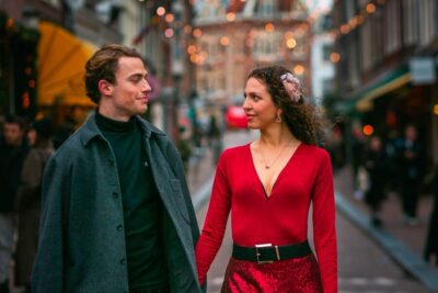 Premium Romantic Photoshoot Experience for Couples - Your 45 to 90 minute session: how it actually flows