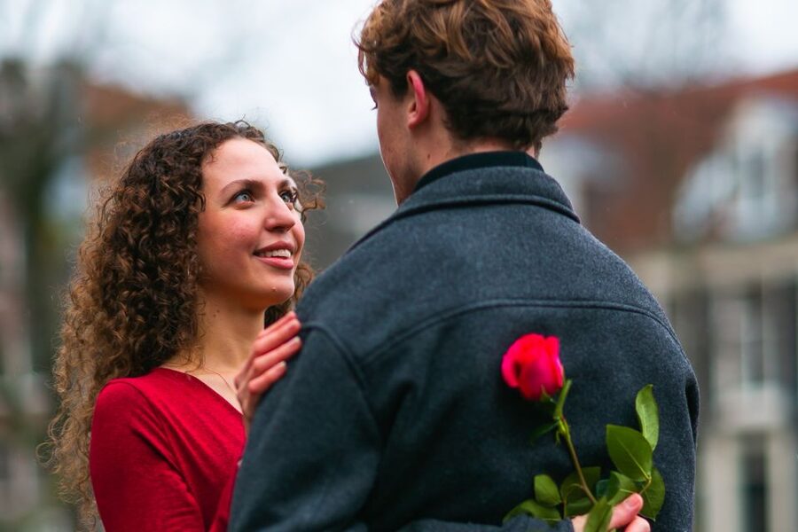 Premium Romantic Photoshoot Experience for Couples - Practical tips to get better results in Amsterdam