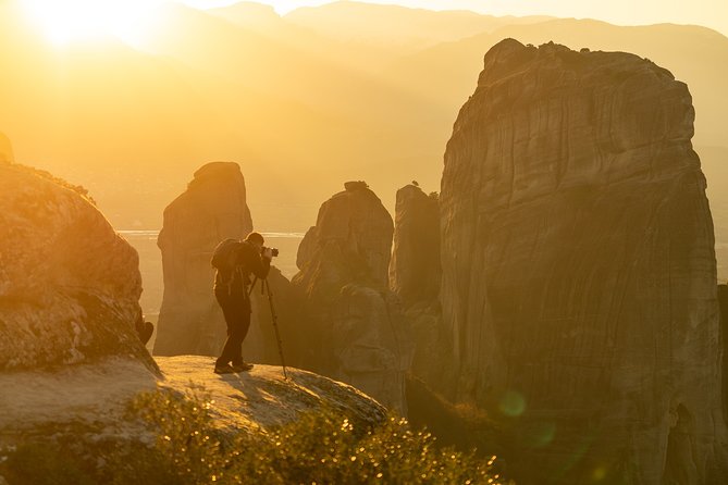 Private 2 day Meteora Photo Tour from Athens by train - Why Meteora photos look better when you’re timed to the light