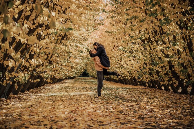Private Couples Photo Shoot in Queenstown - What you get after the shoot (and how to use it)