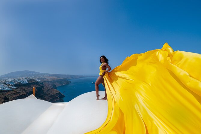 Private Express Flying Dress Photoshoot in Santorini – 30 Minutes - Key Points You Should Know Before Booking
