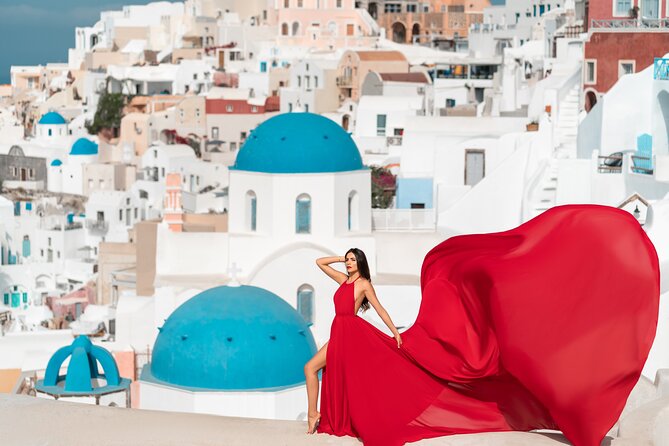 Private Flying Dress Photoshoot in Santorini - Weather and Timing: The One Factor You Can’t Control