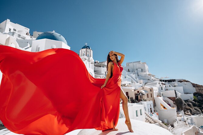 Private Flying Dress Photoshoot in Santorini - Booking Tips That Actually Matter