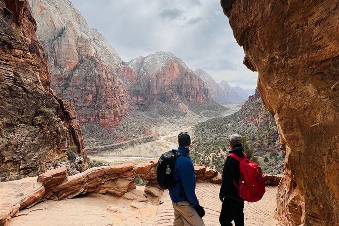 Private Guided Photography & Walking Tour of Zion National Park - Your VIP Zion Day From Las Vegas: What Makes It Feel Effortless