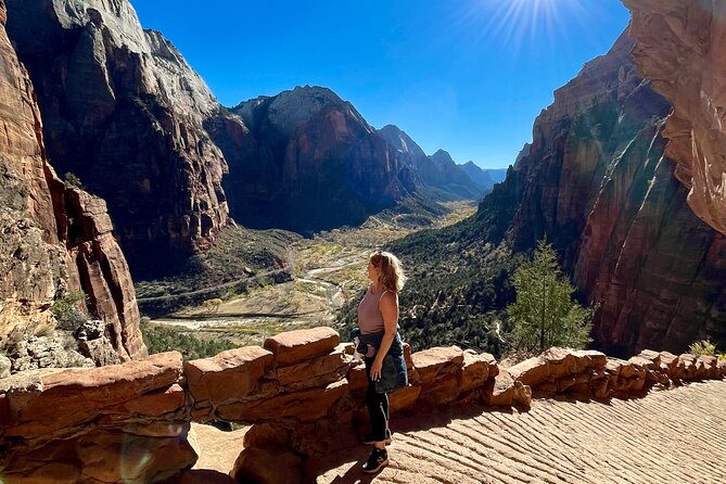 Private Guided Photography & Walking Tour of Zion National Park - Checkerboard Mesa: 20 Minutes of Geology You Can Actually Photograph