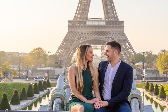 Private Guided Professional Photoshoot by the Eiffel Tower - Private Eiffel Tower Photoshoot From Trocadéro: The Quick Meet-Up Advantage