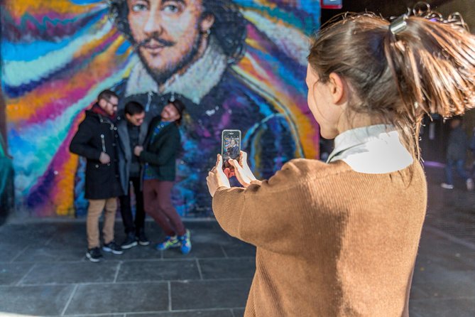 Private London Photoshoot Tour - Price and value: $822.39 per group (up to 2)