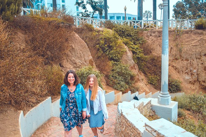 Private Los Angeles Photoshoot in Sunny Santa Monica with Personal Photographer - Ocean Avenue and Third Street Promenade: Street Scenes and People Motion