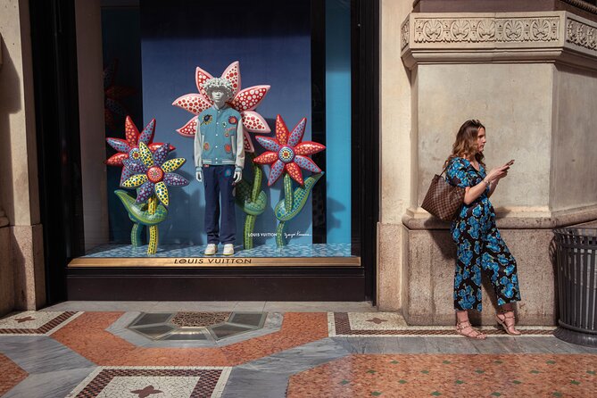 Private Milan Street Photography Walking Tour with an Artist - Starting at Leica: Duomo Square, Gear Talk, and a Photo Plan