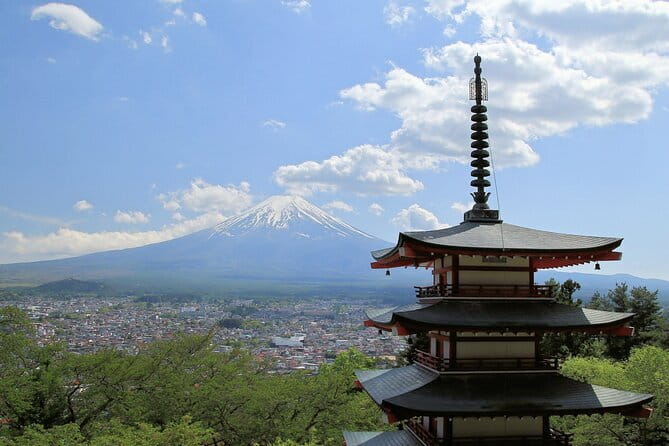 Private Mt.Fuji Kimono costume Photo Tour with Hotel Pick-up - Should You Book This Mt. Fuji Kimono Photo Tour?