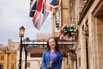 Private Oxford Portraits Photo Tour Photos in Iconic Locations - Radcliffe Camera Photos: Oxford’s Most Recognizable Start