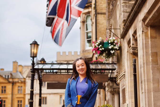 Private Oxford Portraits Photo Tour Photos in Iconic Locations - Radcliffe Camera Photos: Oxford’s Most Recognizable Start