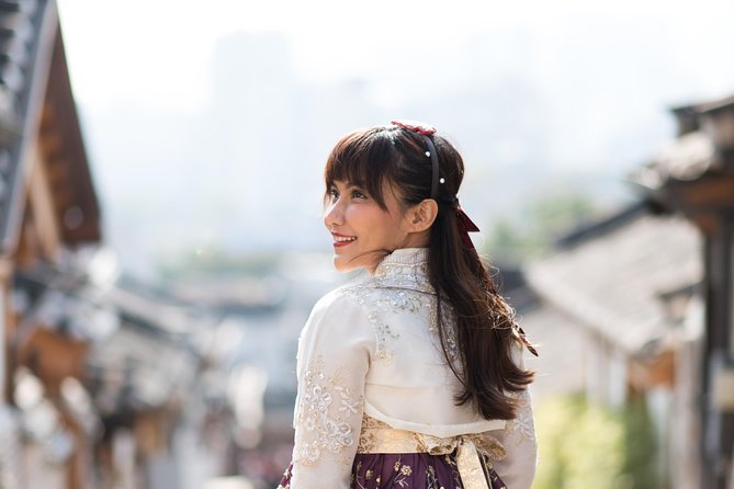 Private Palace Photo Shoot in Seoul with a Photographer - Photo delivery: what you’ll have after the shoot