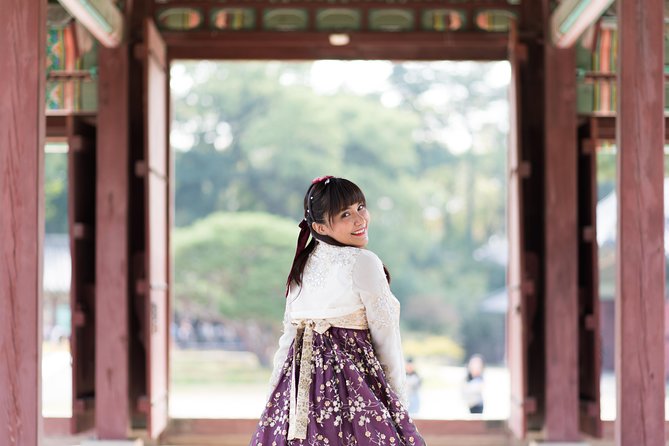 Private Palace Photo Shoot in Seoul with a Photographer - The 3-hour rhythm: how the session actually flows