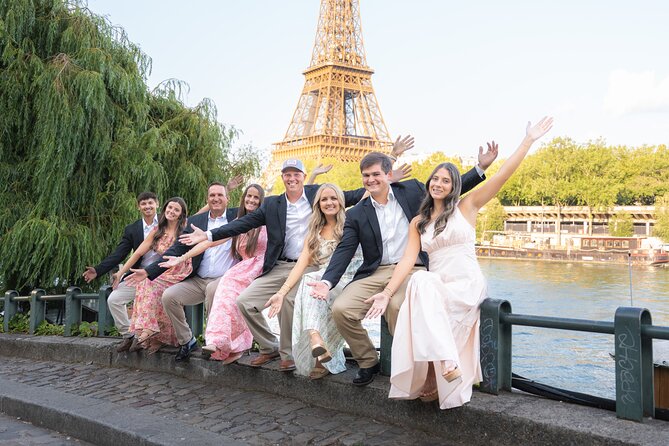 Private Photo Shoot at the Eiffel Tower or Louvre - Who this is best for in Paris