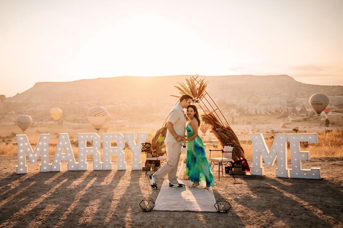 Private Photo Shoot in Cappadocia with Transportation - Posing Help with Arzu and Morat: Getting Comfortable Fast
