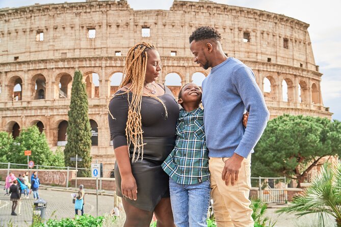 Private photo shoot in central Rome - Hidden corners and less-crowded angles (without the sketchy detour)