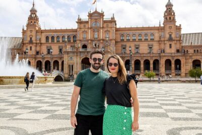 Private Photo Shoot in Seville : Spanish Steps - Your 1-Hour Plaza de España Shoot: Getting the Best Angles