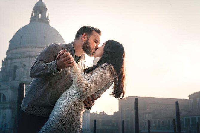 Private Photo Shoot in Venice with Gondola Ride - Who you’ll be paired with: photographers and coordinators that make it feel easy