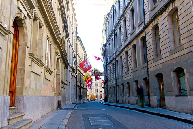 Private Photo Tour LUXE CUSTOM in Geneva - Why This Tour Feels Better Than DIY Photo Missions