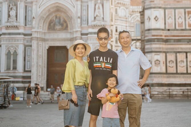 Private Photography Experience in Florence - The guide’s job: locations, poses, and getting you out of your head