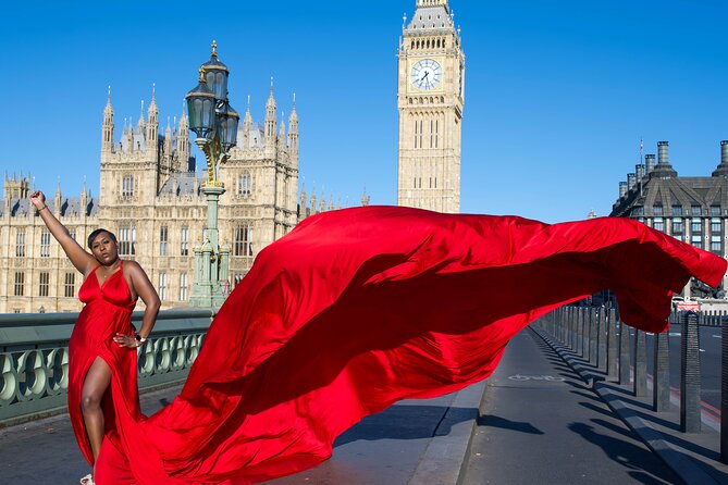 Private Photography of Flying Dress Africa - Thames River stretches between the London Eye and South Bank Centre