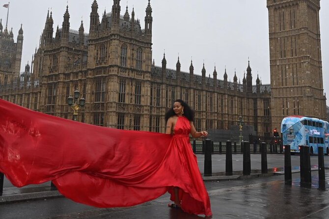 Private Photography of Flying Dress Africa - The flying dress setup: custom look, guided feel