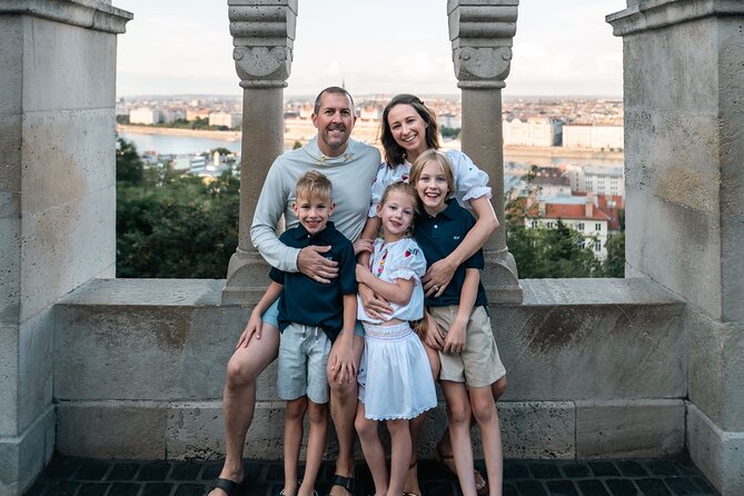Private photography photo session at Fisherman Bastion - Fisherman’s Bastion photo stop: 20 minutes of “morning postcard” light