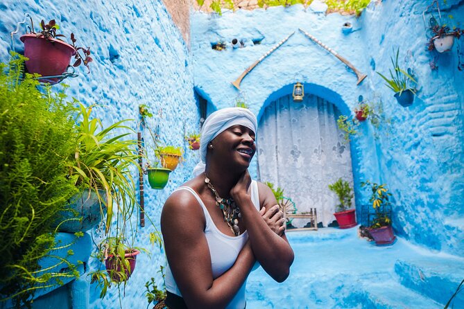 Private Photography Session in Chefchaouen with a Photographer - Off-the-beaten-track locations without the stress
