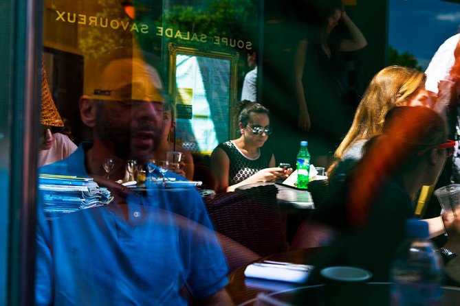 Private Photography Walking Tour of Paris: Latin Quarter or Montmartre - Meeting in Paris: what the 3-hour walking format gives you