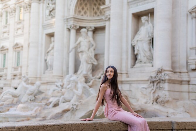 Private Photoshoot at the Trevi Fountain - Who should book this Trevi Fountain private photoshoot