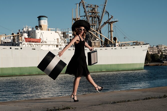 Private Photoshoot Experience at Piraeus Port - Choosing between Piraeus and Mikrolimano: two ports, two moods