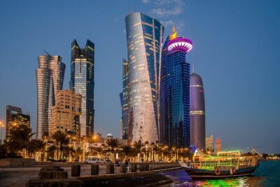Private Photoshoot in Doha with All Must-See Sites - National Museum of Qatar: your first big photo “anchor”