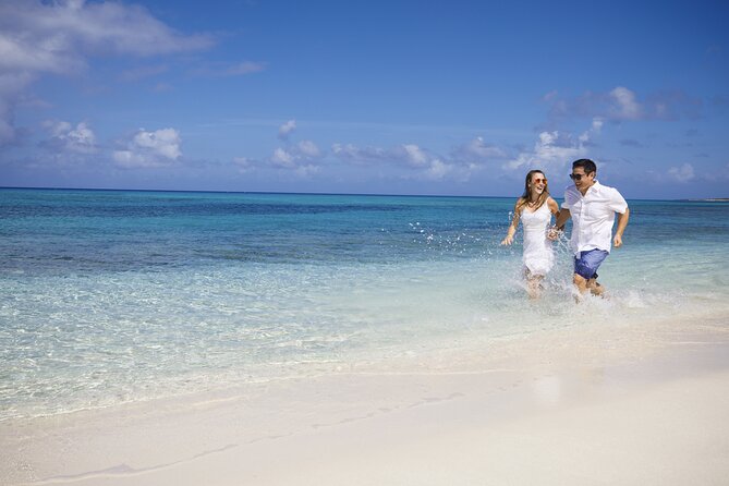 Private Photoshoot in the Turks and Caicos Islands - Drone still images and underwater gear: what’s included, what isn’t