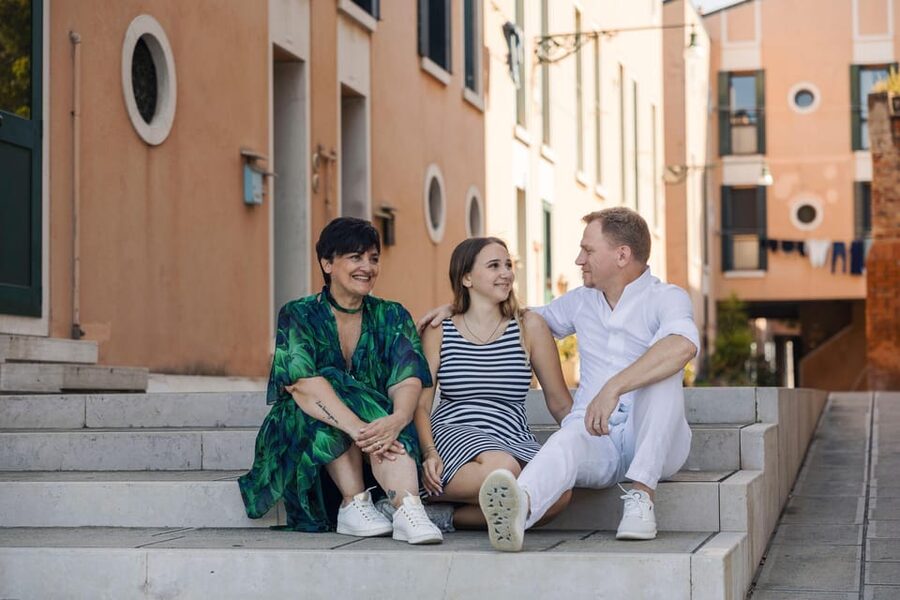 Private Photoshoot of Your Gondola Ride in Venice - Quick reasons this gondola photoshoot works so well