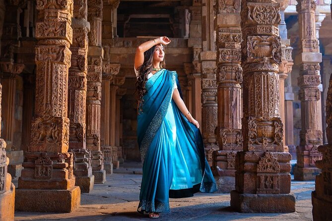 Private Photoshoot with a Local Photographer - Qutub Minar: Where Your Photos Start With Lines and Scale