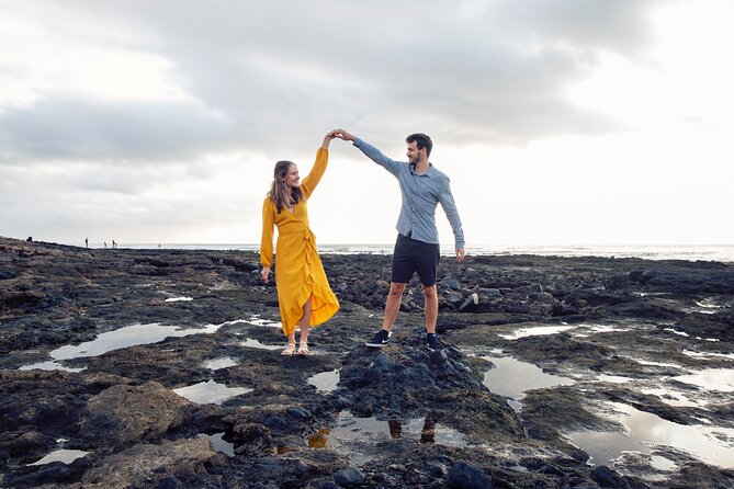 Private Photoshoot with a Professional Photographer in Tenerife - Los Cristianos: finishing where you started