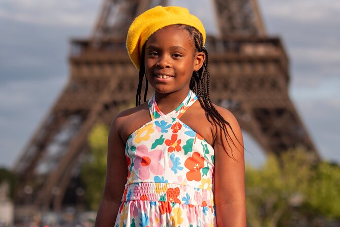 Private Photoshoot with the Iconic Eiffel Tower in Paris - Where you meet and how the route helps your photos